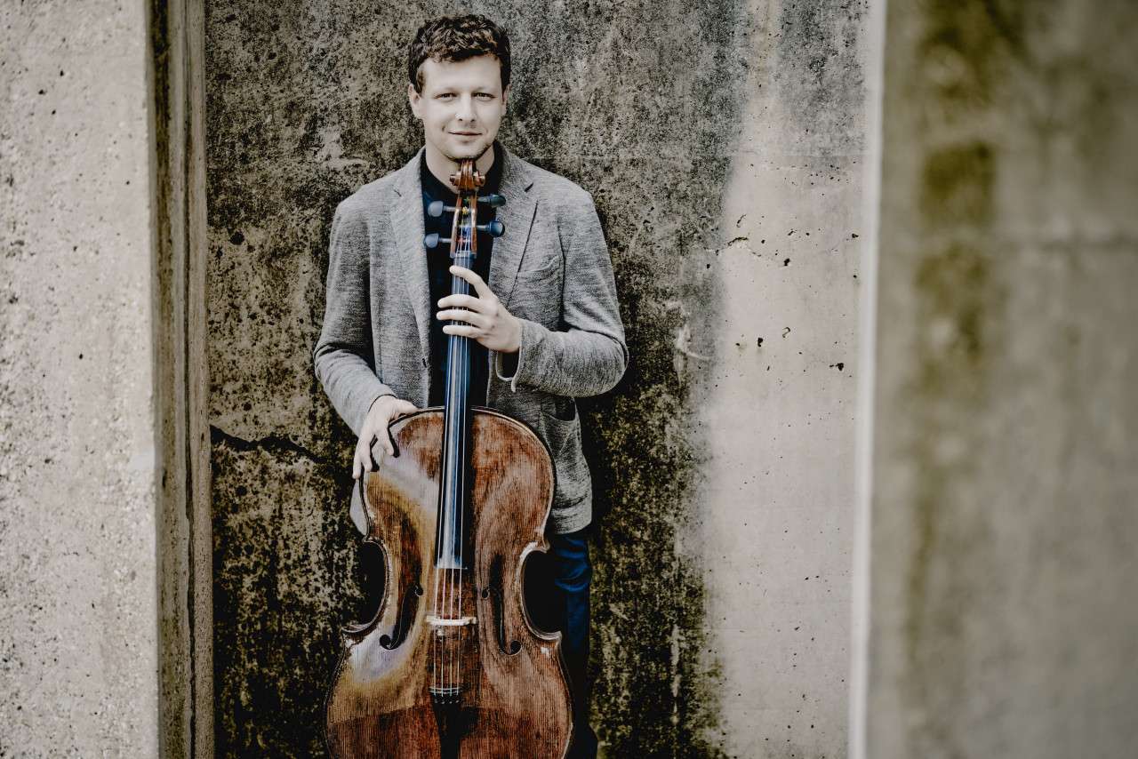 István Várdai portrait image