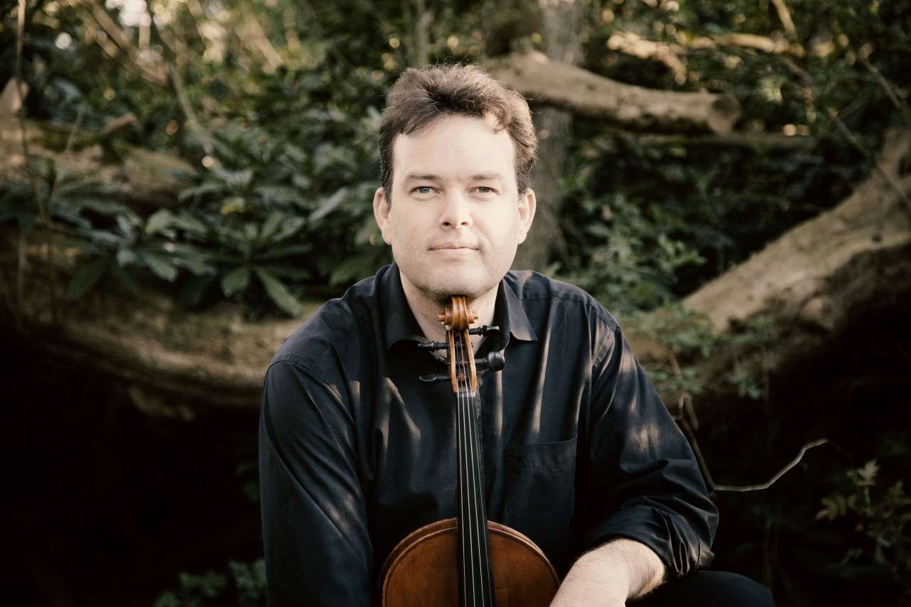 Gareth Lubbe portrait image