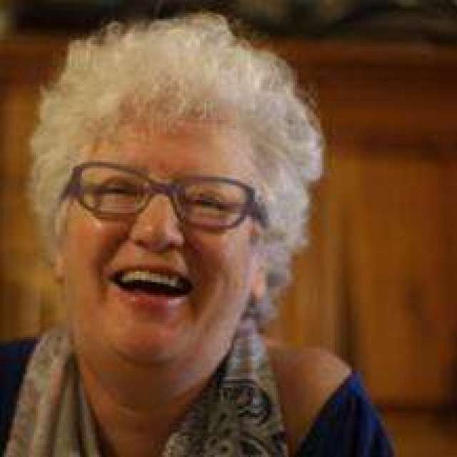 Elizabeth Wilson portrait image